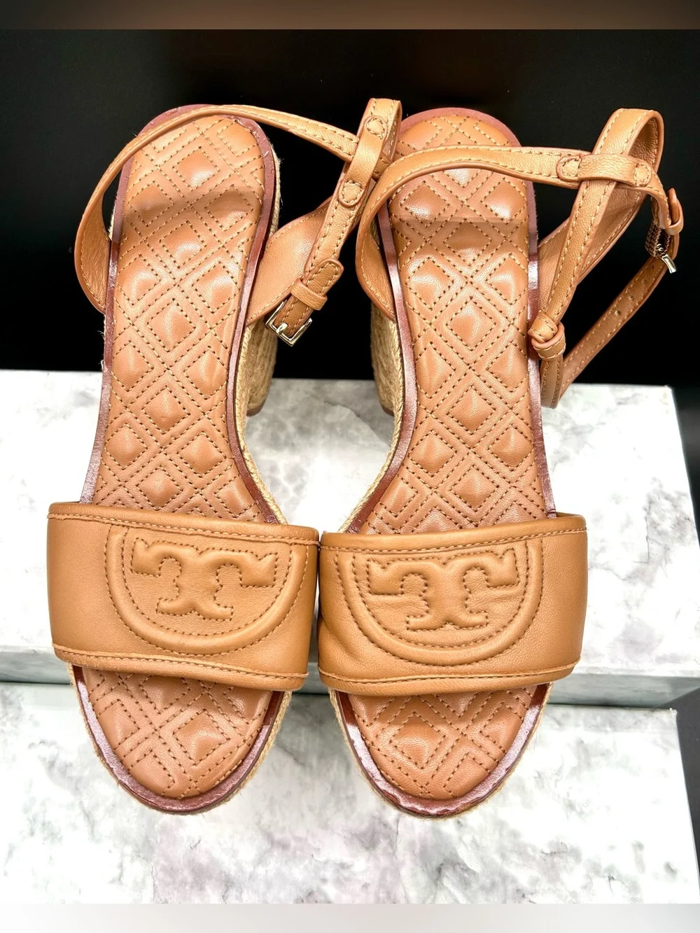 TORY BURCH Fleming Platform Espadrille Wedge Sandals Quilted Tan Leather. Size 8